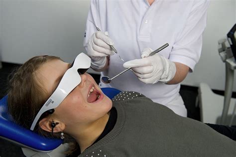 Adding Vr To You Next Trip To The Dentist Will It Get Rid Of The Pain