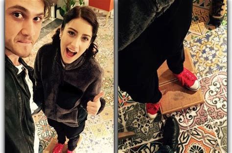 Peki, aras bulut i̇ynemli ile sevgilisi bige önal evlenecek mi? Hazal Kaya rol arkadaşı Aras Bulut İynemli ile boy farkını ...