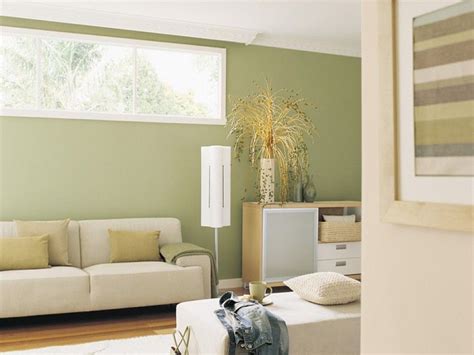 I had natural calico in my living room, it is south facing and gets a lot of light. Green and neutral interior - Inspirations Paint | Living ...