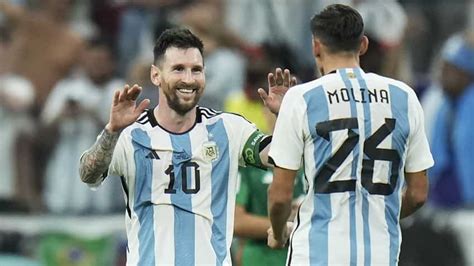 Lionel Messi Julian Alvarez Run Riot As Argentina Thrashes Croatia 3 0
