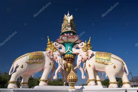 Pink Elephant Statue In Bangkok Stock Photo By ©blanscape 101823318