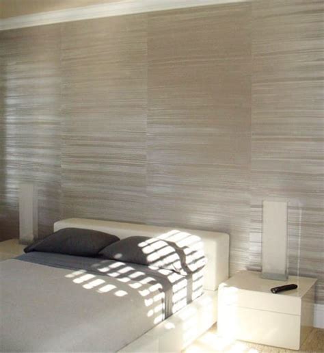 Wandgestaltung bei der wandgestaltung sollte man im schlafzimmer zurückhaltende farben wählen. wand-streichen-ideen-schlafzimmer-mit-wandfarbe-grau ...