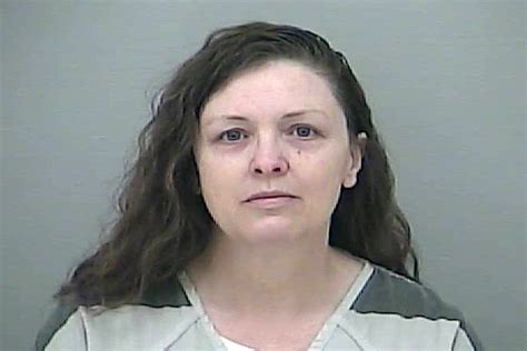 Angela Wagner Faces Cross In Sons Pike County Massacre Trial Crime News