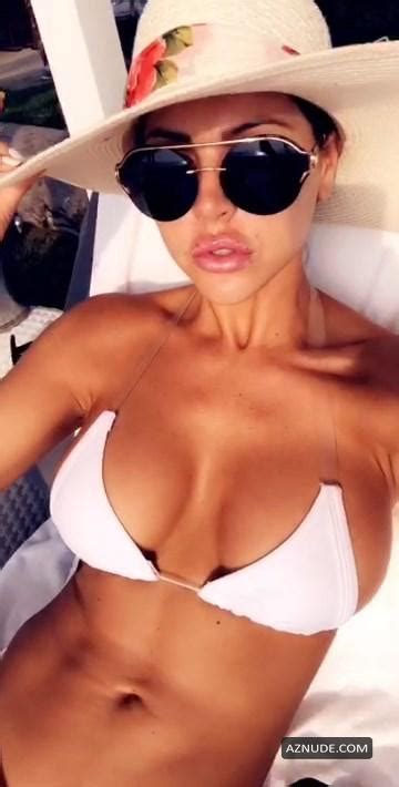 Jessica Cribbon Sexy Enjoys Her Vacation In Mexico Aznude