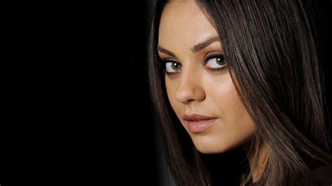 Mila Kunis Wallpapers Pictures Images