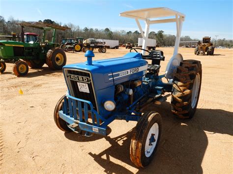 Ford 3600 Farm Tractor Jm Wood Auction Company Inc