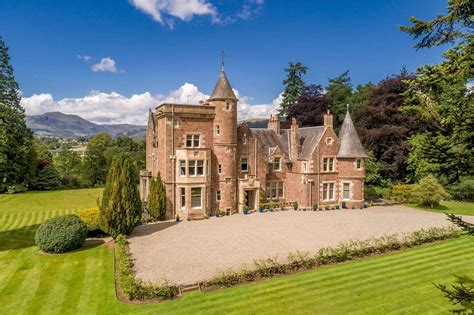 We take a look at the finest country houses, castles and estates for