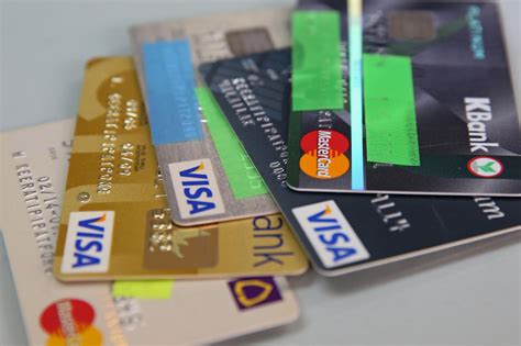 Credit Card Spending To Nosedive