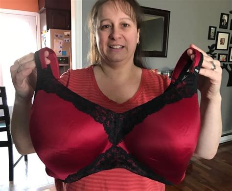 Too Big For Breast Reduction Why This Woman Was Refused The Surgery She Needs Cbc News