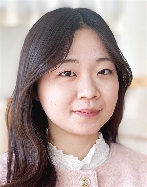 福本 あさひさん 2022年度の「学生ネクタイコンペ」で文部科学大臣賞を受賞した 八王子 タウンニュース