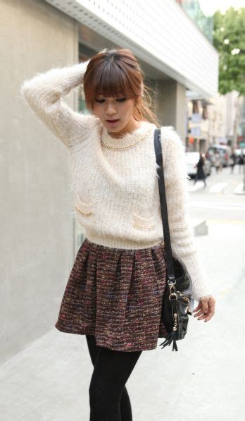 Hellogenie 20121029 15b Fluffy Sweater Pretty Asian Fashion