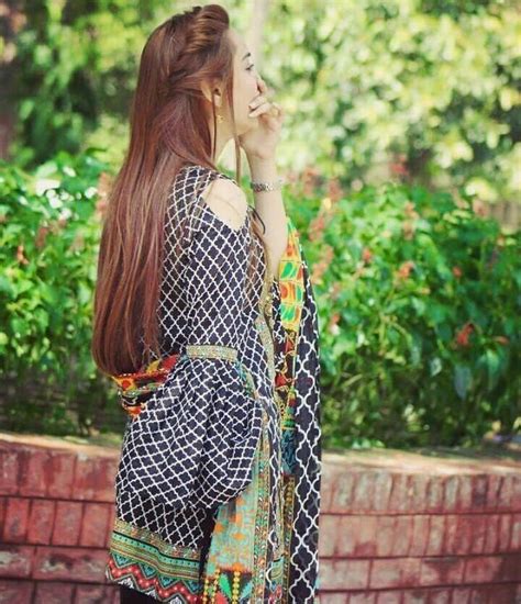 Pin By Sabz On Lush Dps Stylish Girl Pic Pakistani Dress Design Fashion