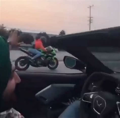 C8 Corvette Owner Films Himself Racing Gets Arrested Video