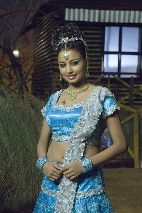 Hansika motwani latest stills in cute salwar kameez. Hot Tamil Actresses: Hot Tamil Actress Richa Sinha Blouse Stills