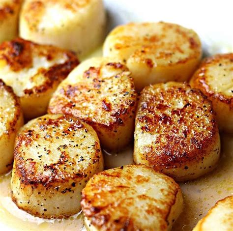 Next, i want to make sure there's a healthy serving of protein to help you feel full and satisfied. Quick Seared Scallops - The recipe and other keto & low carb recipes are at drdavinahseats.com ...