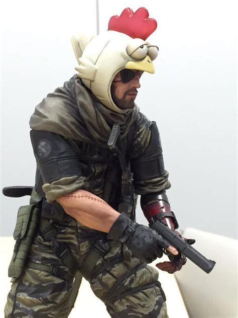 The phantom pain continues the complex saga of the snake soldier line. Kojima shows MGSV figures of Venom Snake and Metal Gear ...