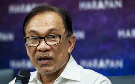 Support from lawmakers means that the government. Anwar: I don't want an apology from Mahathir | Free ...