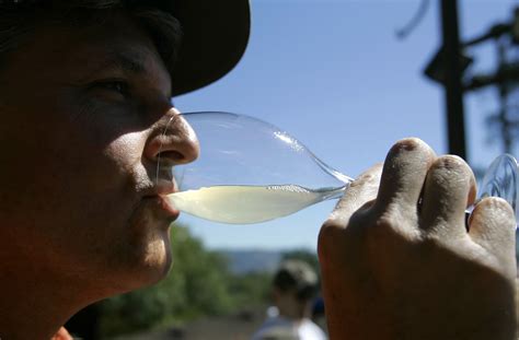 Wine Of The Week Drinking Naked With Unoaked Chardonnays Wtop