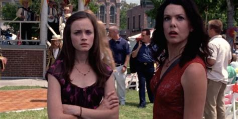 Gilmore Girls Most Confusing Things About Lorelai Movie Trailers