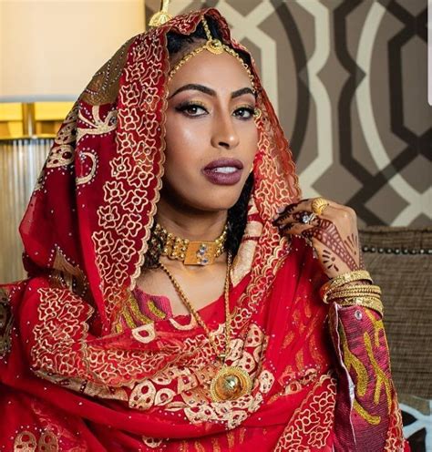 Habeshas Queens And Kings👸🏽👑 On Instagram “habesha Queen” Ethiopian Clothing Ethiopian