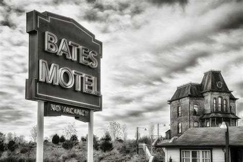 Psycho Bates Motel Alfred Hitchcock Photograph By Craig Roberts Fine Art America