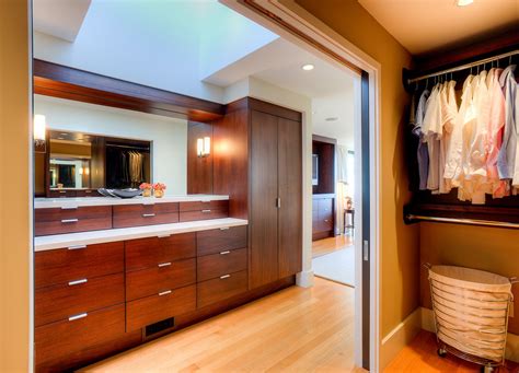 We offer both affordable and luxury closets. Master Closet and Dressing Room | Master closet, Home ...