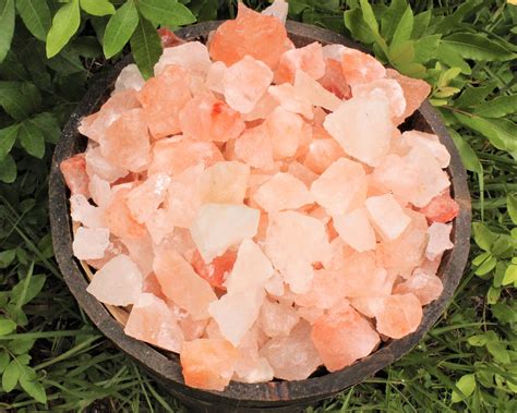 Natural Himalayan Salt Chunks Bulk Wholesale Lots Large Size 1 2