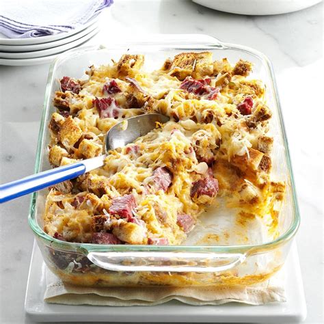 Corned beef casserole in a large bowl, mix together the macaroni, cheese, onion, g. 26 Recipes to Make with Leftover Corned Beef | Taste of Home