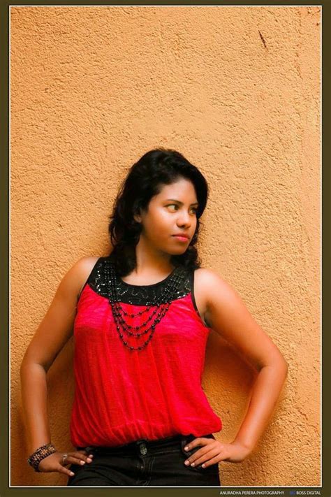 Srilankan Model Photos Hasini Gunaratne Sri Lankan Actress Riset