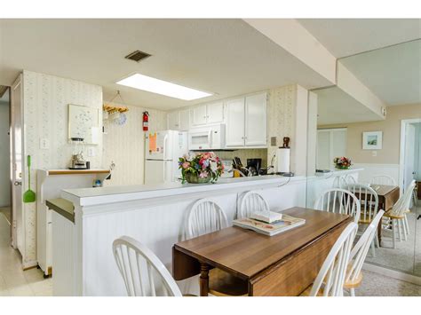 This lovely 3 bedroom 2 bath condo is just a few steps to the beach and close to restaurants and shopping. Pin on Sea Watch 1409 - Ocean View Condo in Ocean City, MD ...