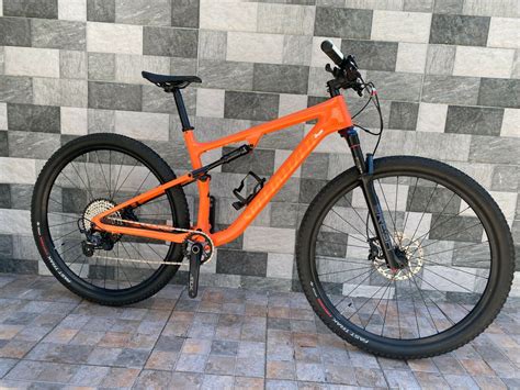 2021 Specialized Epic Comp 29″ Carbon Mountain Bike Size L