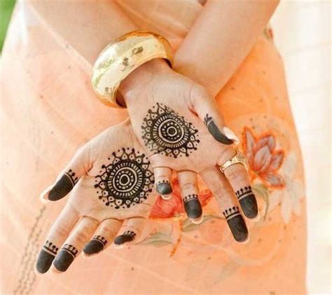 Top 25 Amazing Simple Circle Mehndi Designs Simple And Easy