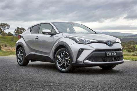 Toyota C Hr Now Available With Hybrid Powertrain