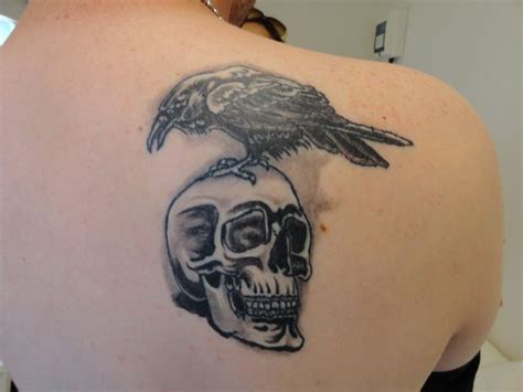 Raven Skull Tattoo Skull Tattoo Tattoos Raven Skull