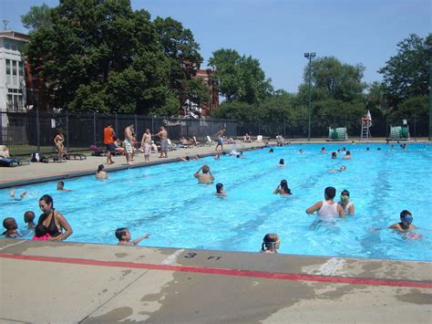 Best Public Swimming Pools In Chicago