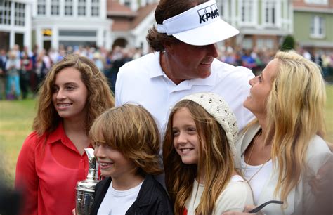 After coming into the final round at muirfield trailing by five strokes, the veteran put on an absolute clinic on the difficult course. Chansky's Notebook: Family First For Lefty - Chapelboro.com