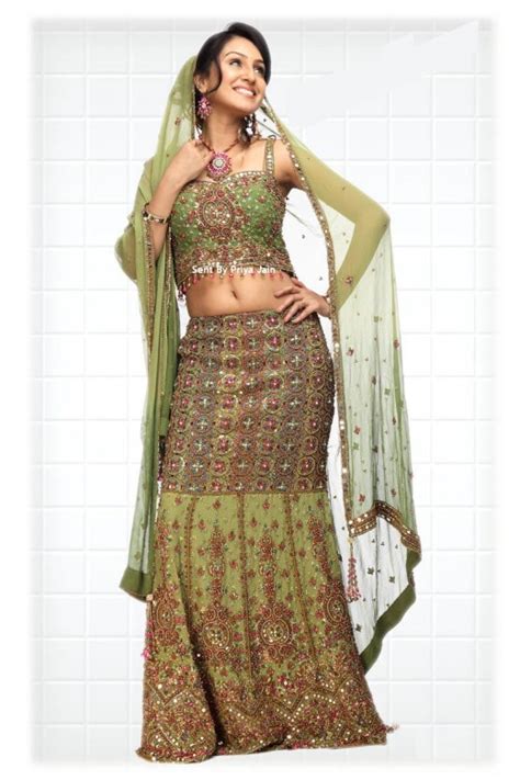 We specialize in indian wedding clothes all over south gujarat state and also are the first choice for most international online shoppers for indian wear. New Life Style: Brides