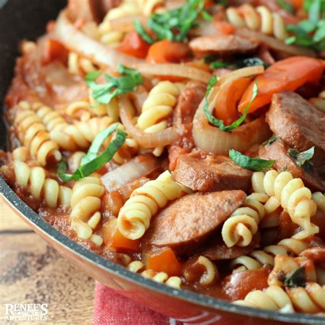Nothing more than handmade pasta with a great sauce, some spicy sausage, and a smoked cheese, this was a dish we couldn't stop raving about. Smoked Sausage and Pepper Pasta Skillet | Renee's Kitchen ...