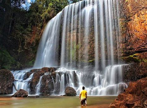 Cachoeira Do Astor é Uma Das Mais Belas Cachoeiras De Brotas