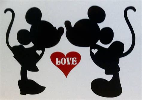 Mickey Mouse And Minnie Kissing Vinyl Decal 5 X 7 Etsy In 2021 Mickey And Minnie Kissing