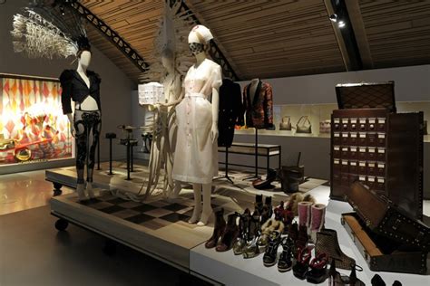 Heres A Sneak Peek Into Louis Vuittons Exclusive La Galerie Exhibit