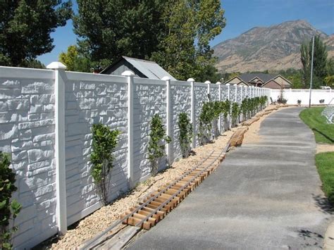 8 Best Images About Simulated Stone Vinyl Fence On Pinterest Vinyls