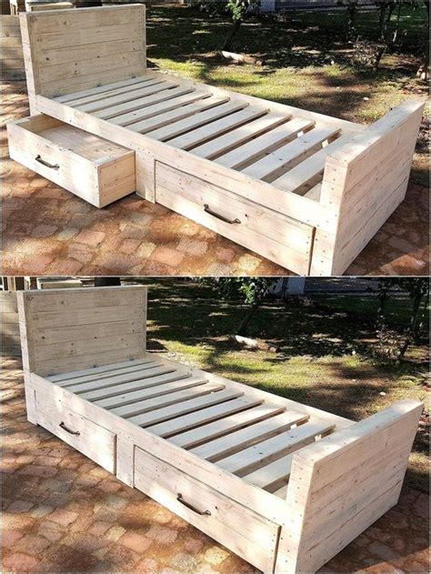 Hoe kan ik zelf een bed maken. Zelf een bed ombouw maken van steigerhout (met ...