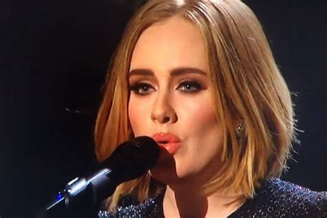 Adele Debuts A Brand New Choppy Bob For A Performance On The X Factor