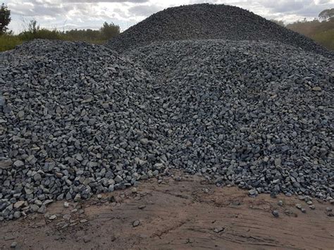 Coastal Sand Soil And Mulch Landscaping Rocks And Gravel Hervey Bay