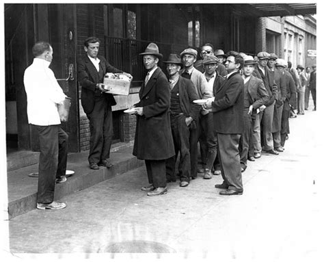 Bread Line Forms During Great Depression 1930 Jobless Lin Flickr