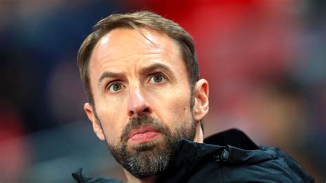 Последние твиты от gareth southgate (@garethsouthgate). Gareth Southgate to discuss with his players the meaning ...