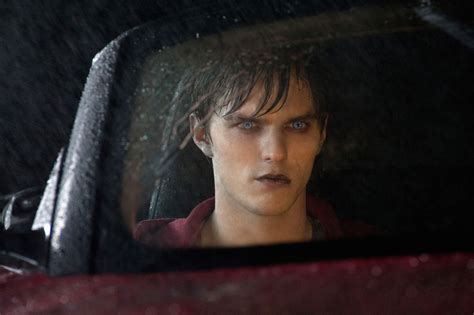 Nicholas Hoult As A Zombie In Warm Bodies