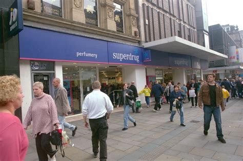 Newcastles Busy Northumberland Street 20 Years Ago In 10