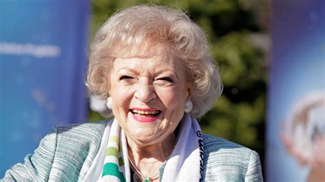 The Reason Betty White Never Had Kids Of Her Own